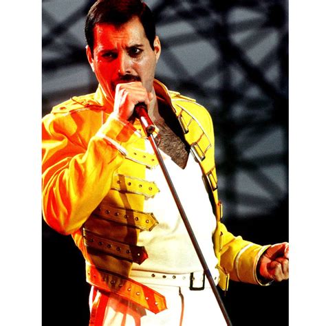 freddie mercury yellow jacket concert